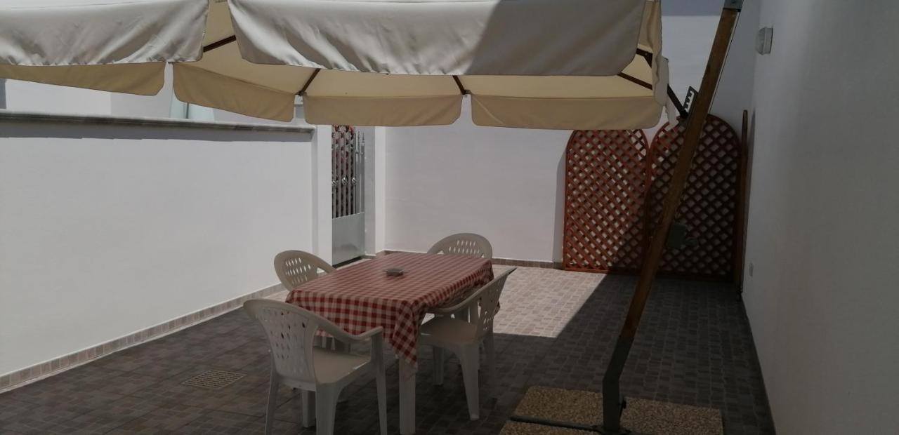 I Tre Feudi - Casa Vacanza Avetrana Ngoại thất bức ảnh